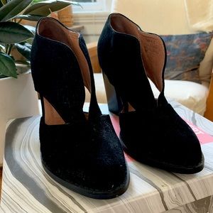 Free People Jeffrey Campbell V Ankle Boot